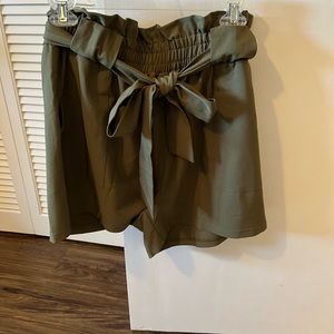 Paperbag Shorts